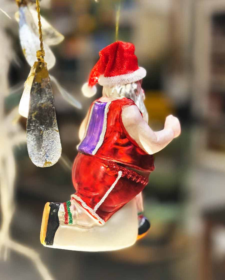 Weihnachtsmann Jogger – „Running Santa“ – Glasfigur / Christbaumschmuck - Dero Home & Living